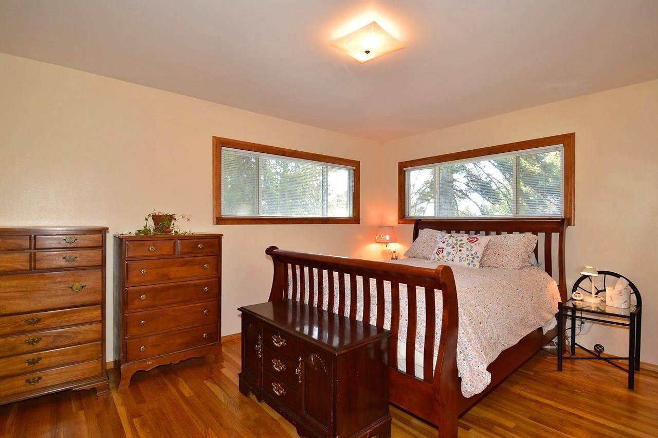 3228 W Queen Pl - Photo 8