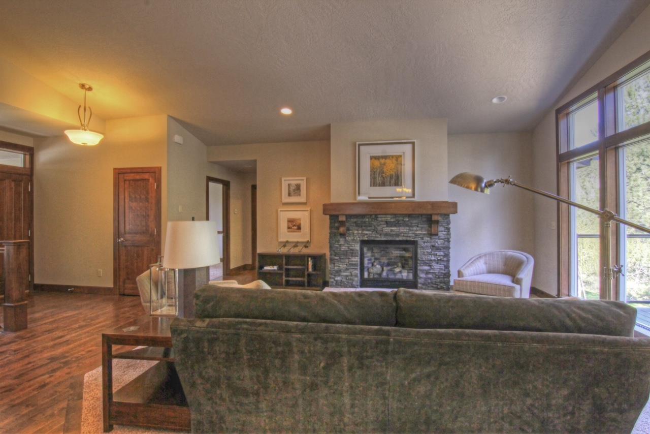 11303 E Aspen - Photo 4