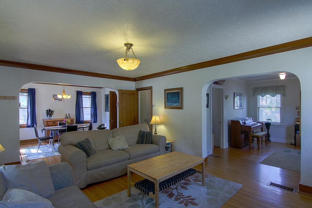 1618 S Cedar Street - Photo 3