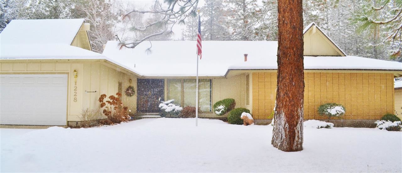1228 W Cherrywood - Photo 1