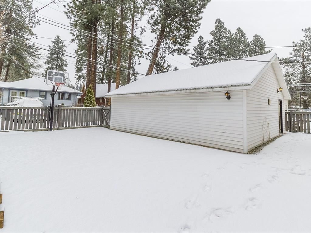 408 W 23RD - Photo 19