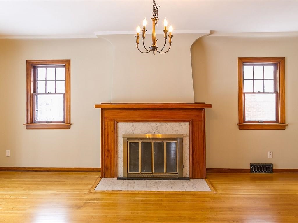 408 W 23RD - Photo 4