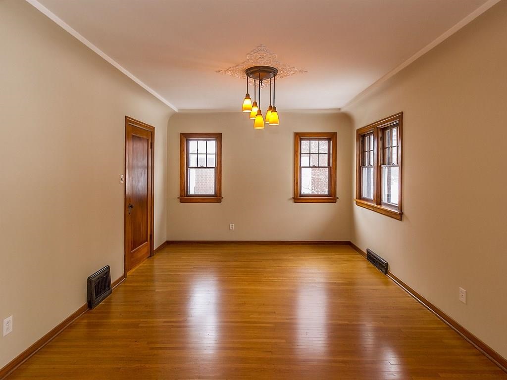 408 W 23RD - Photo 7