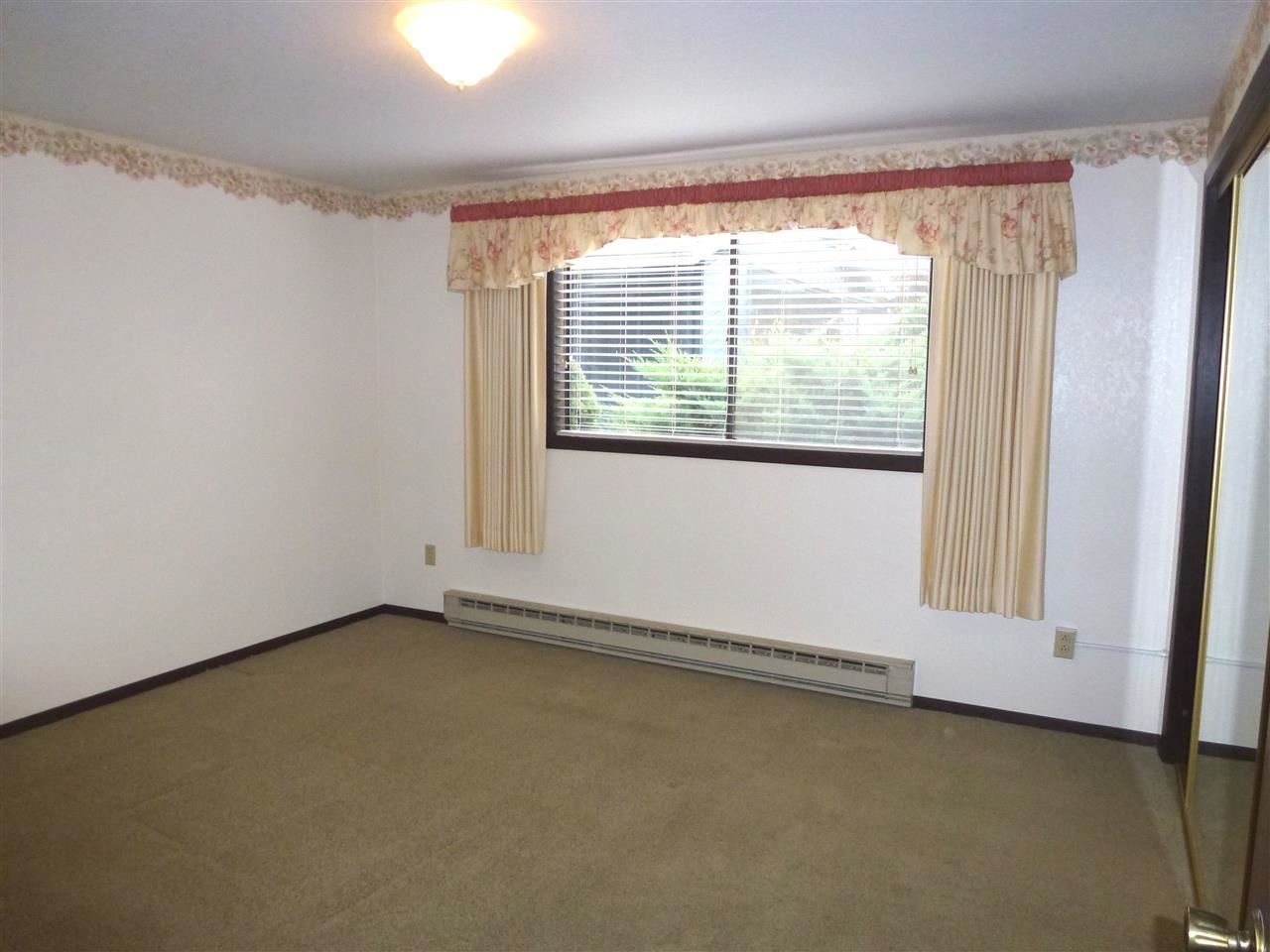11011 E 4th Ave - Photo 11