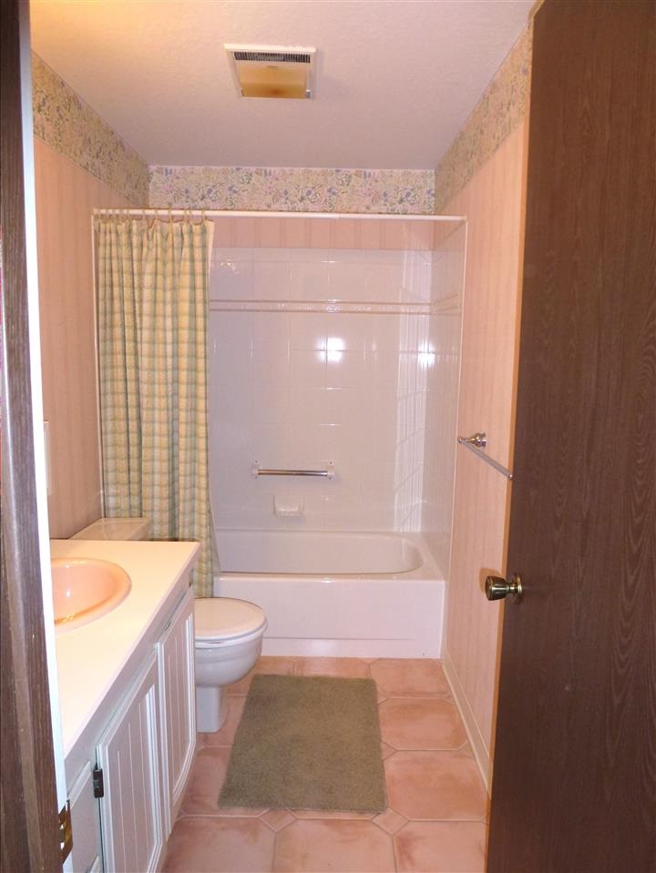 11011 E 4th Ave - Photo 14