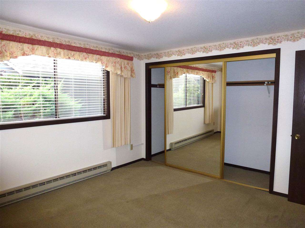 11011 E 4th Ave - Photo 10