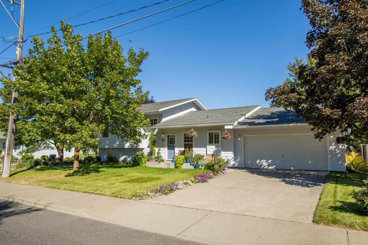 12915 E Main Ave - Photo 1