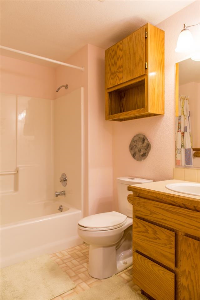 12915 E Main Ave - Photo 17