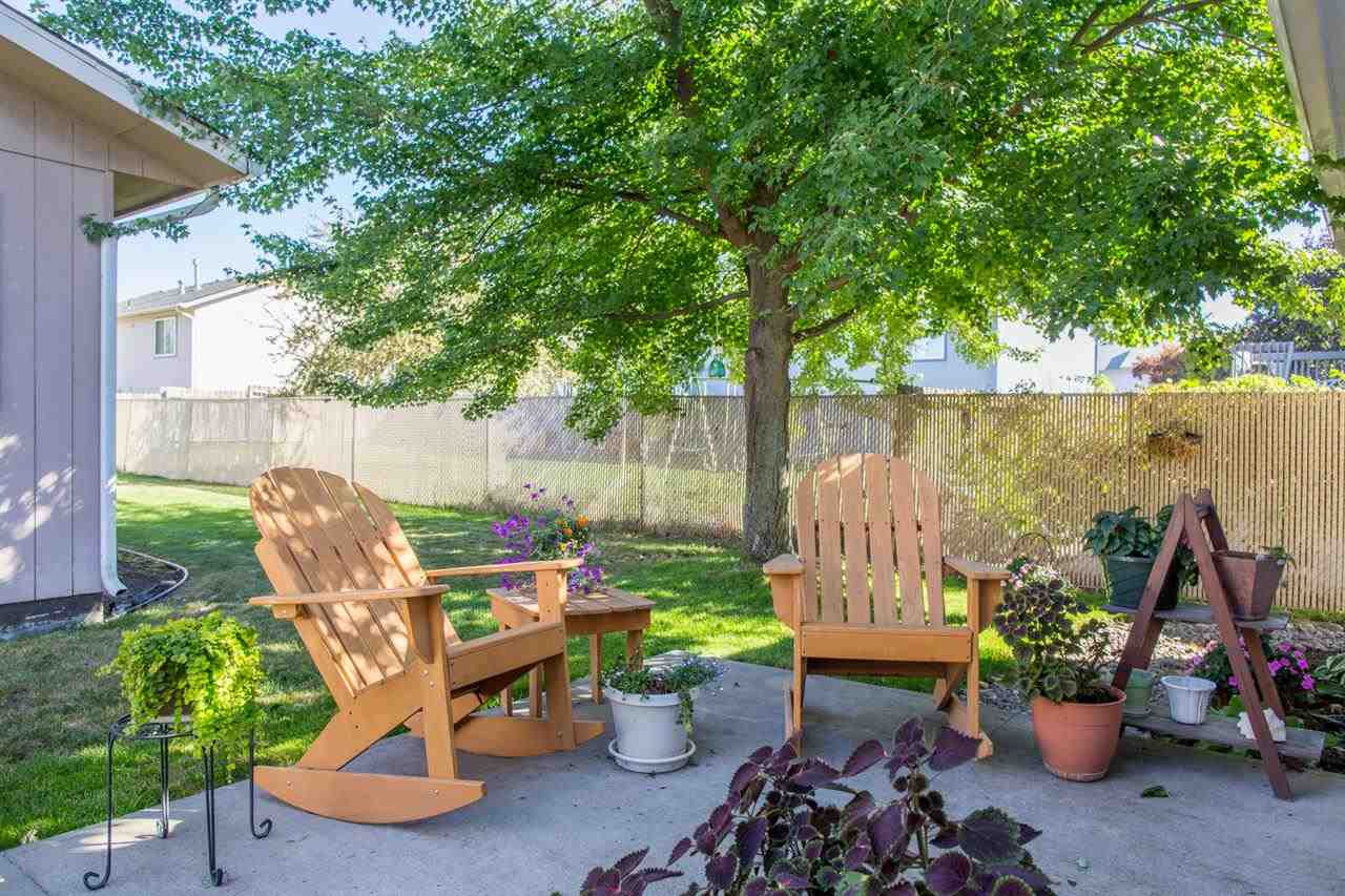12915 E Main Ave - Photo 18