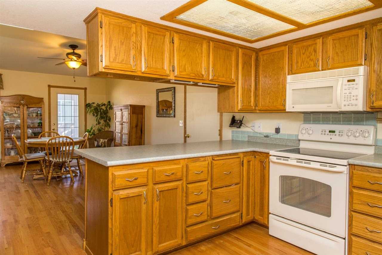 12915 E Main Ave - Photo 10
