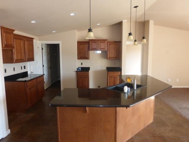 4605 S Mack - Photo 3