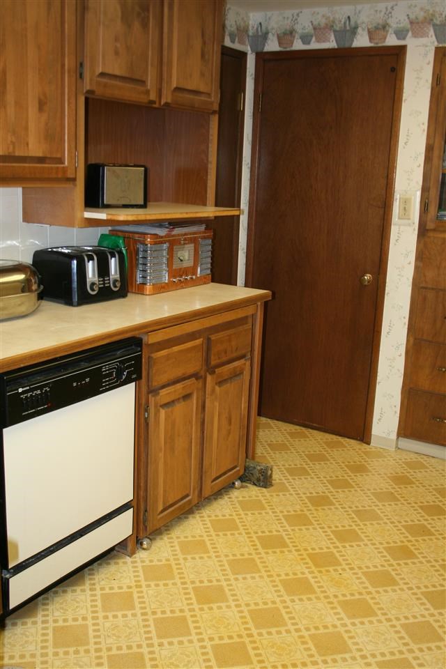 621 W Vernon Ave - Photo 9