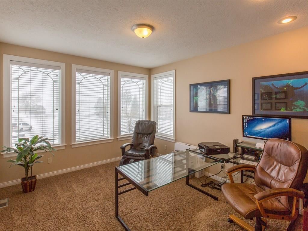 11724 E Bigelow Gulch Rd - Photo 3