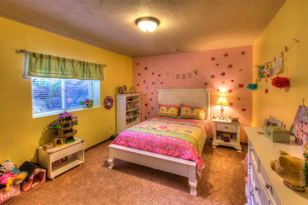 2216 S Meadow Ct - Photo 15