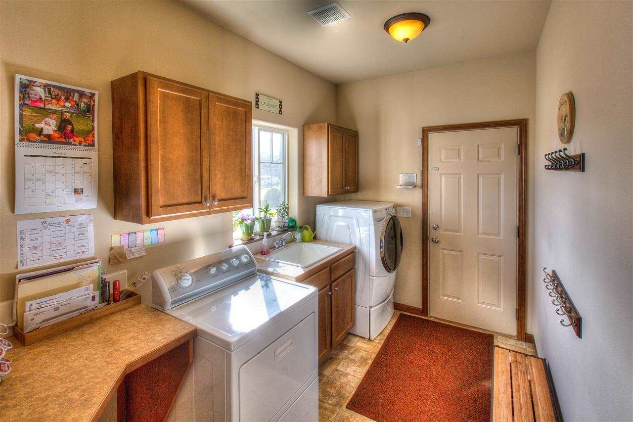 2216 S Meadow Ct - Photo 9