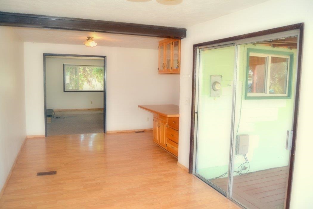 2817 N Smith - Photo 8