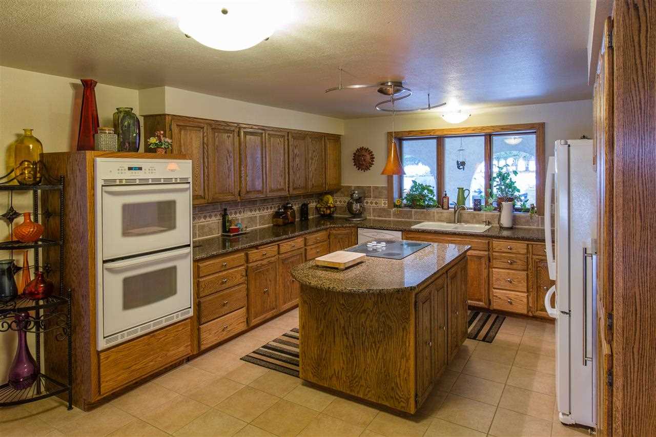 3608 S Fancher Rd - Photo 8