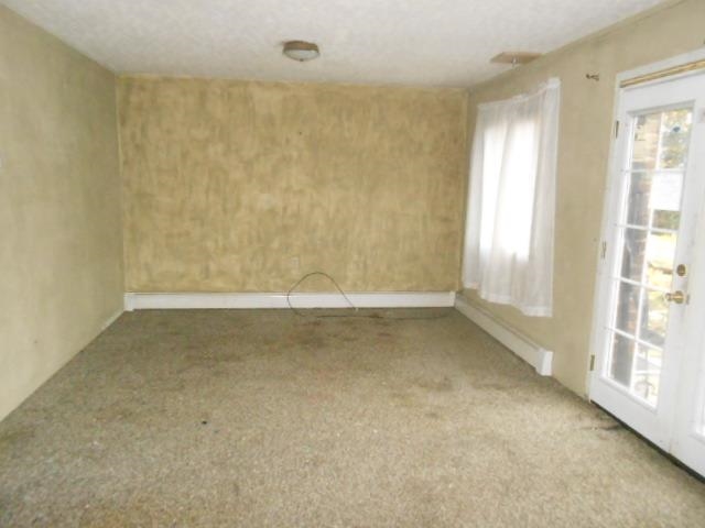 999 Lakeview Rd - Photo 4