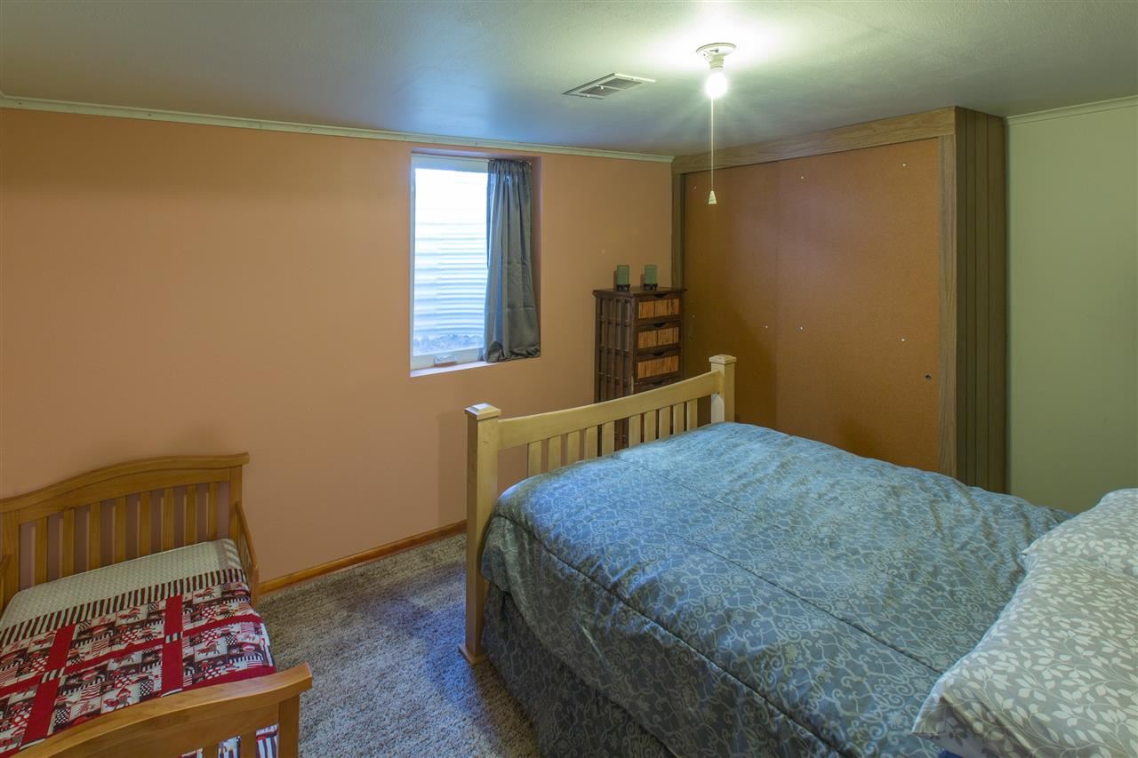 314 E Olympic Ave - Photo 11