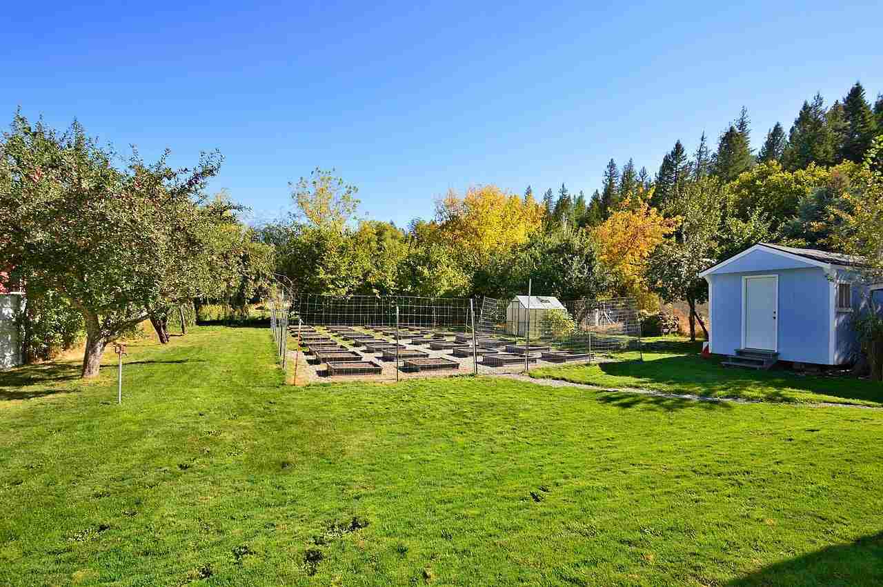 11064 N Honeymoon Bay Rd - Photo 18