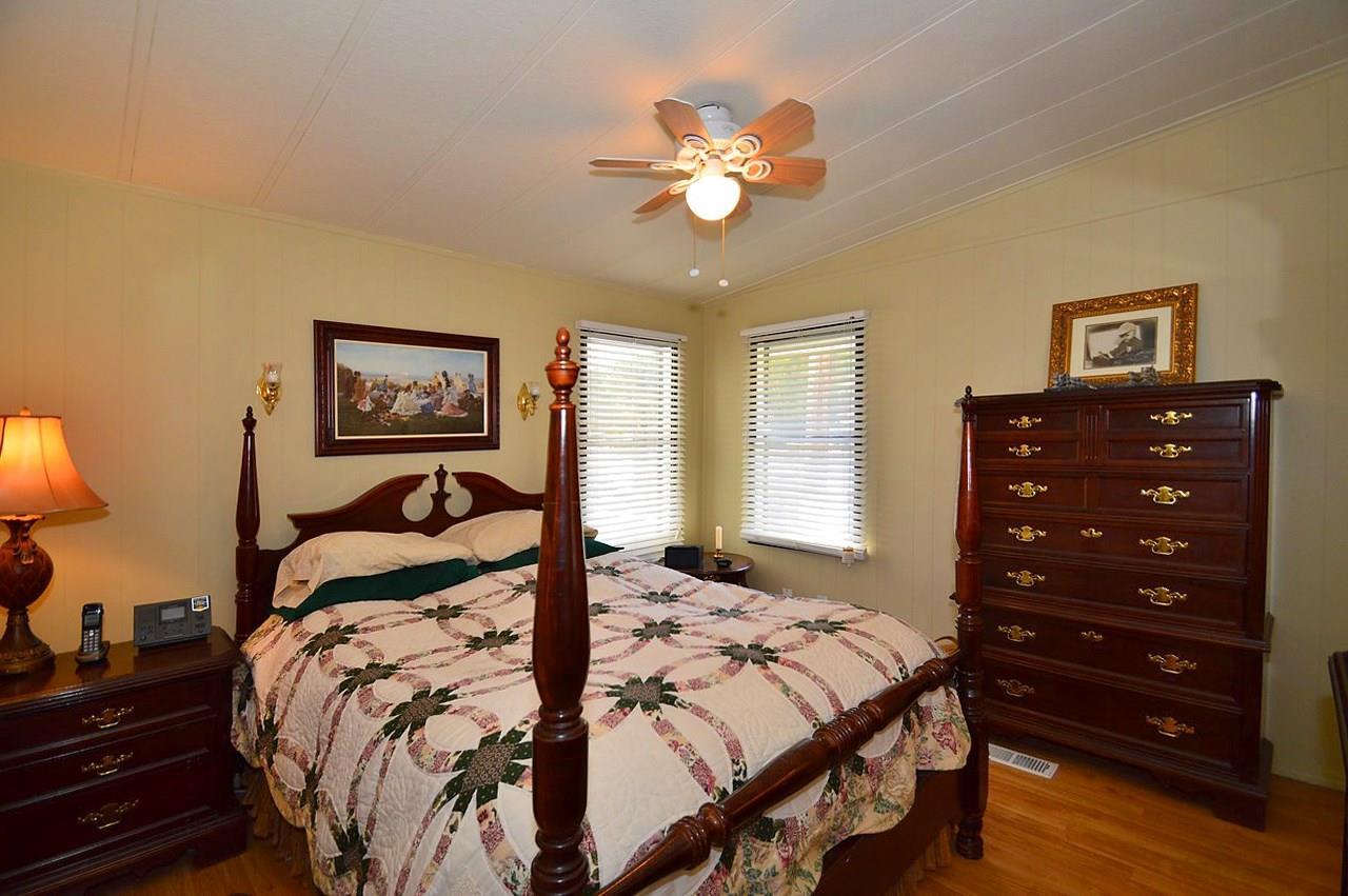 11064 N Honeymoon Bay Rd - Photo 7