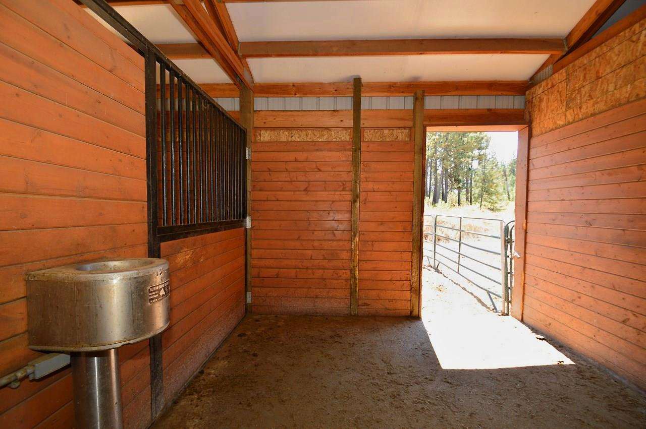 18325 W Charles Rd - Photo 11