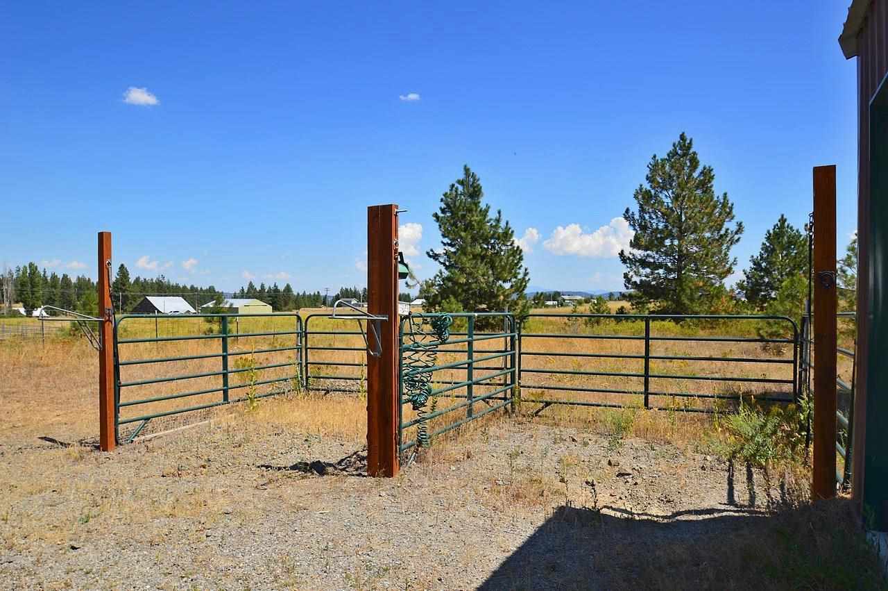 18325 W Charles Rd - Photo 14