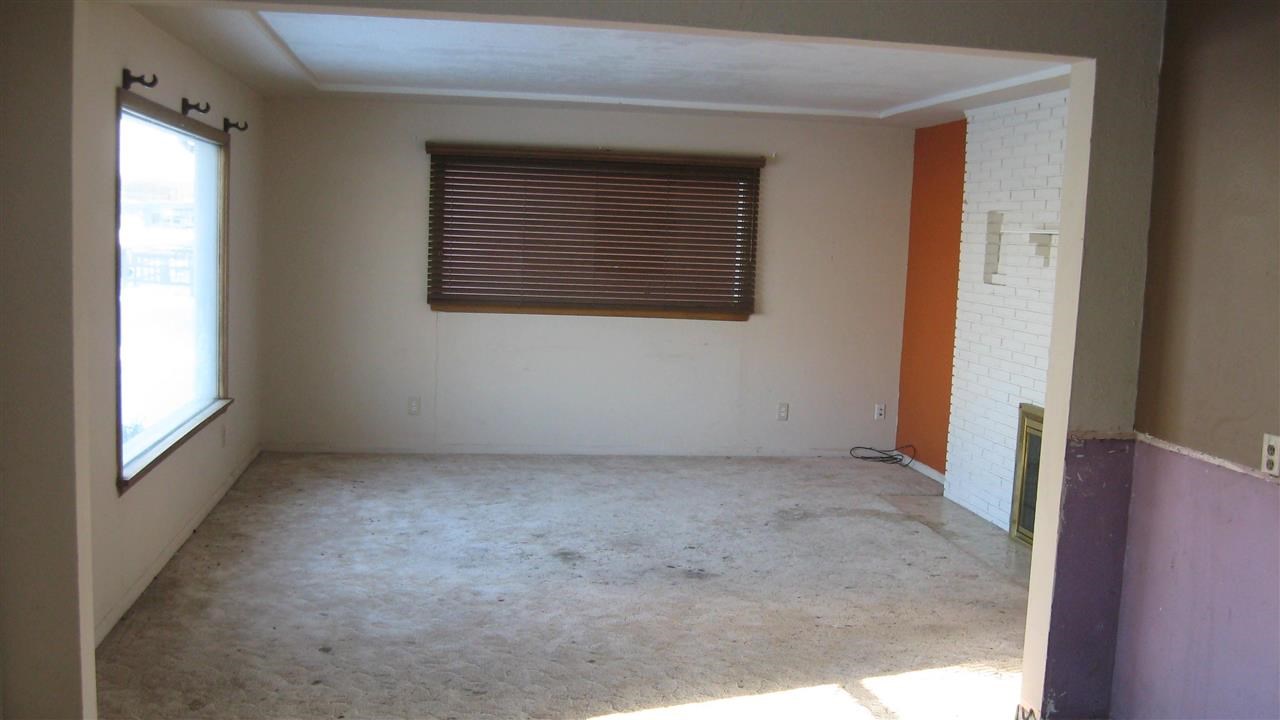 804 E Empire Ave - Photo 4