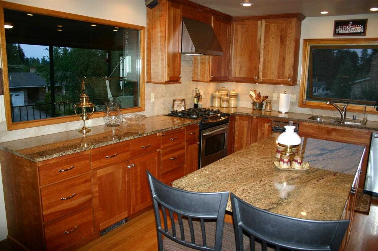 10504 N College Cir - Photo 8