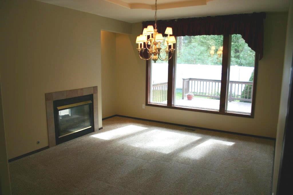 311 W Arrow Ln - Photo 3