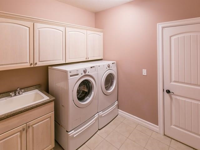 1220 W Chaucer Ave - Photo 14