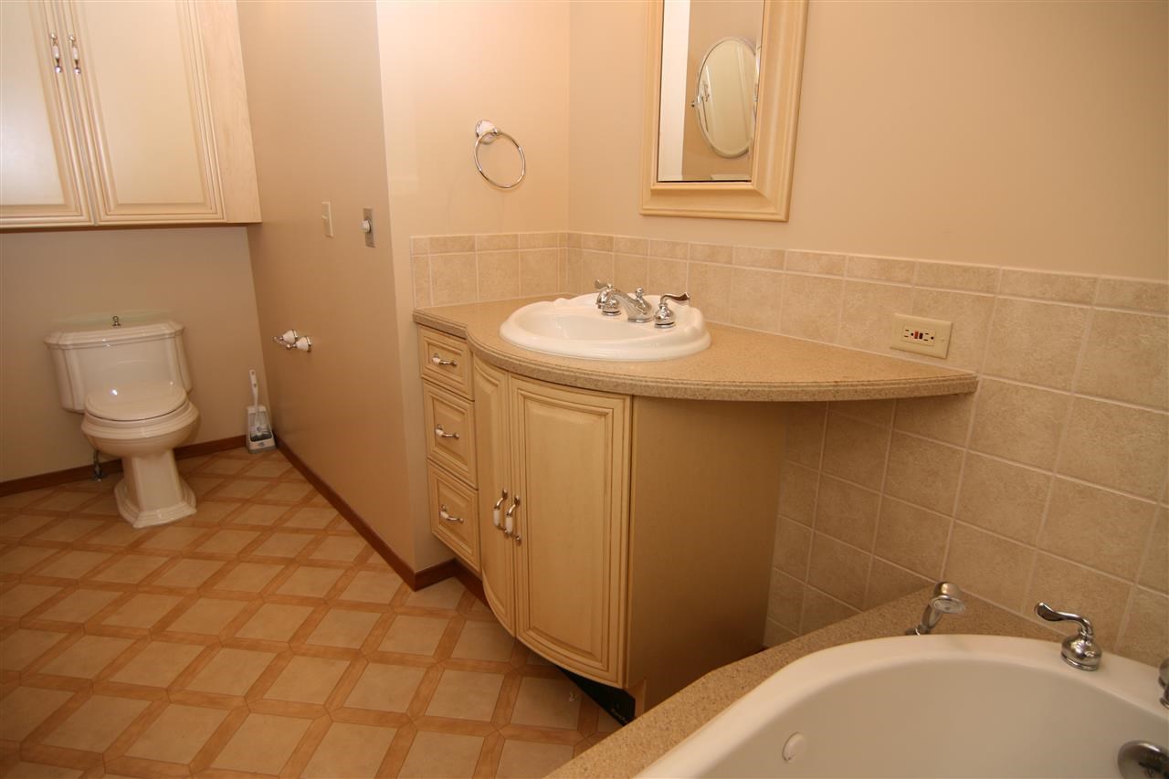 12719 E 23rd - Photo 14