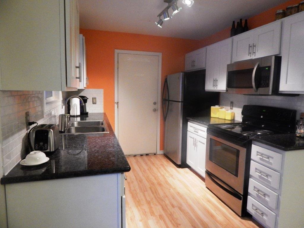 1233 E Elep Ave - Photo 7