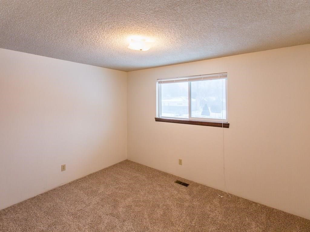 2724 N Bowman Rd - Photo 12