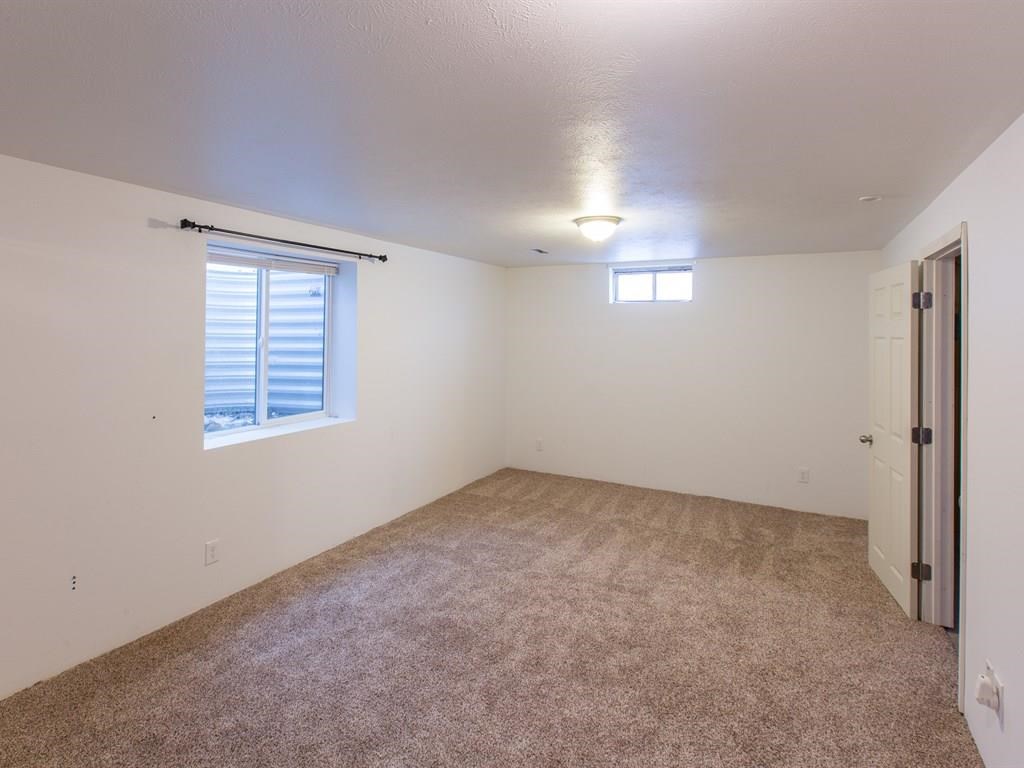2724 N Bowman Rd - Photo 15
