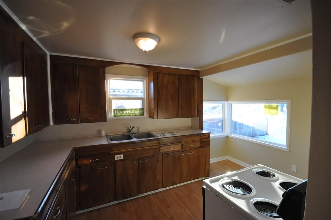 5308 N ELM St - Photo 5