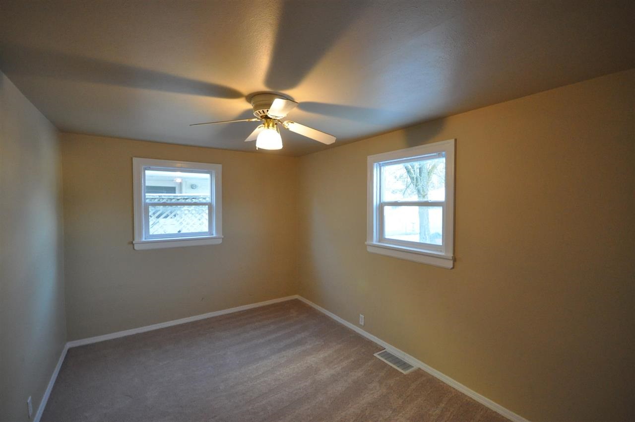 5308 N ELM St - Photo 10