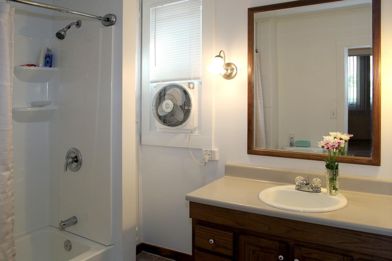 110 W Gray Ct - Photo 12