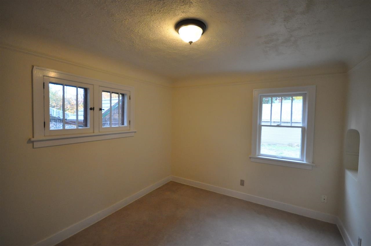 3414 W NORTHWEST Blvd - Photo 9