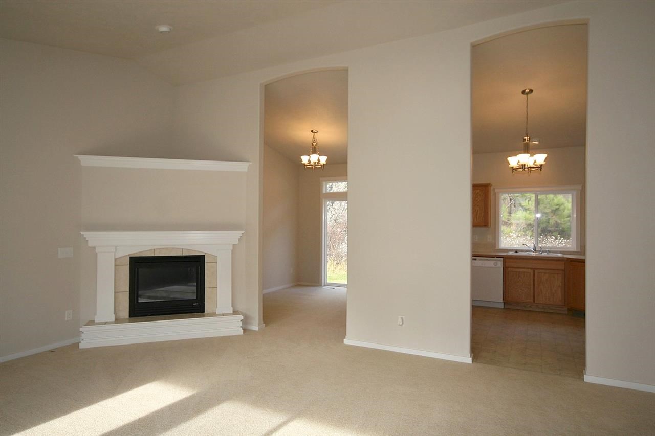 6006 Ruby Way - Photo 4