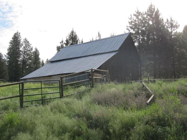 2566 Pleasant Valley Rd - Photo 11