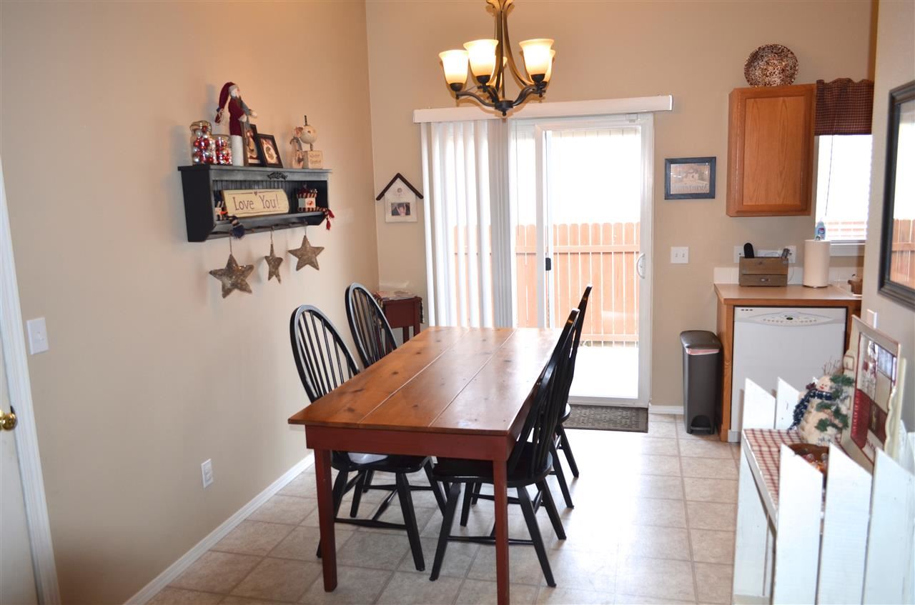 323 Manifold Ln - Photo 3