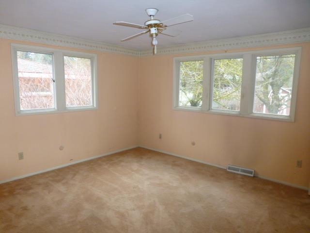 7112 N Drumheller St - Photo 8