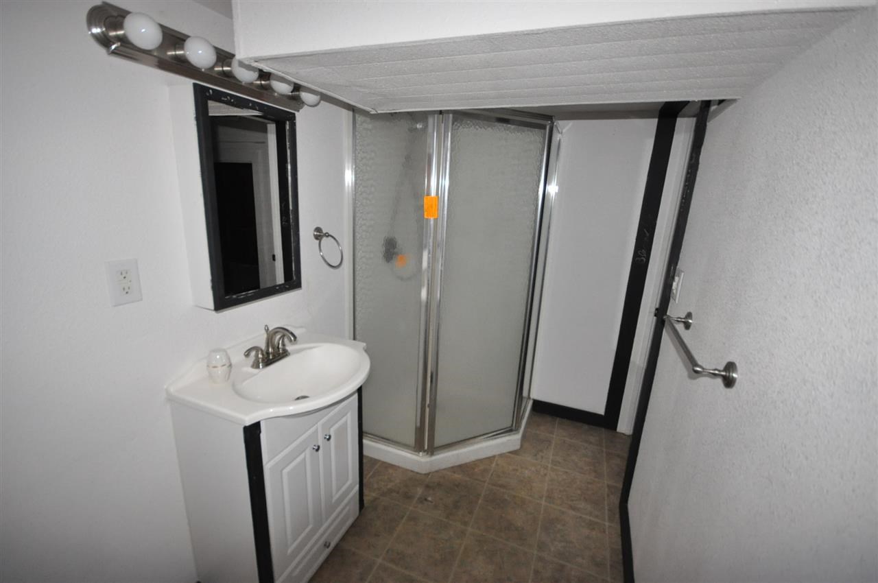 703 W NORA Ave - Photo 13