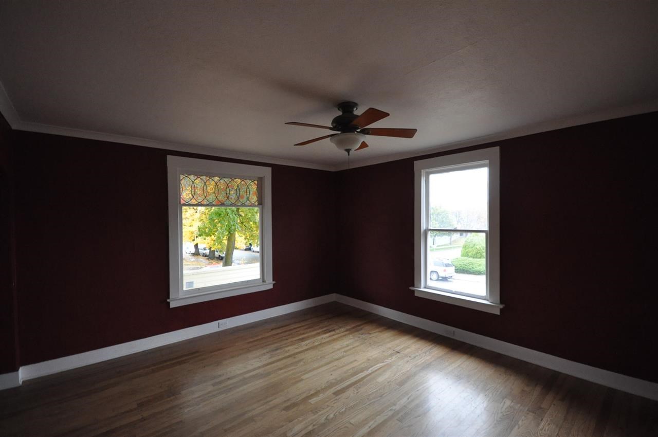 703 W NORA Ave - Photo 5