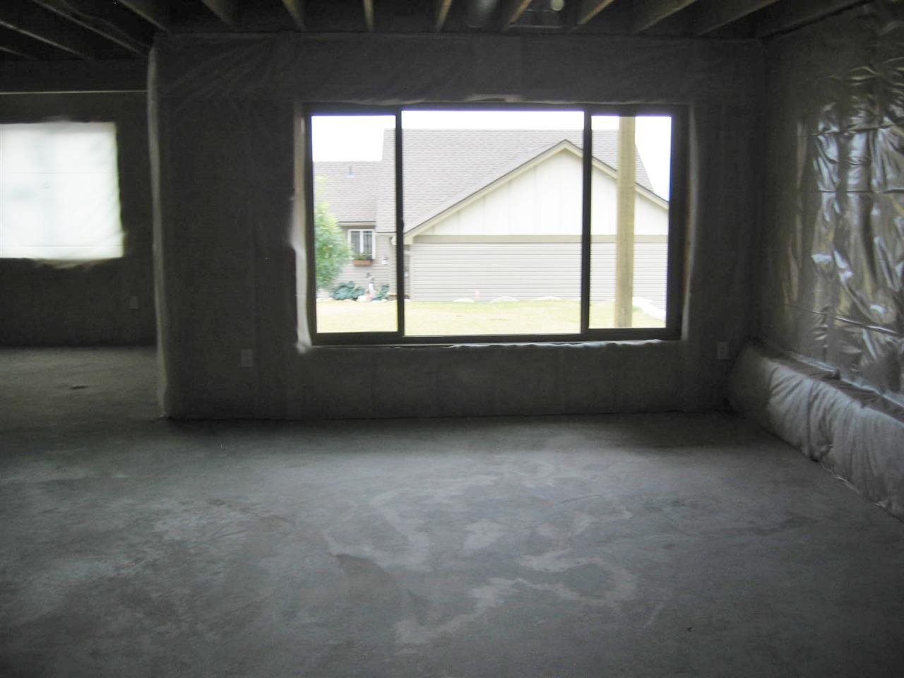 8802 E Clearview - Photo 16