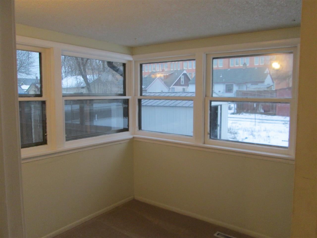 1604 E Broad Ave - Photo 8