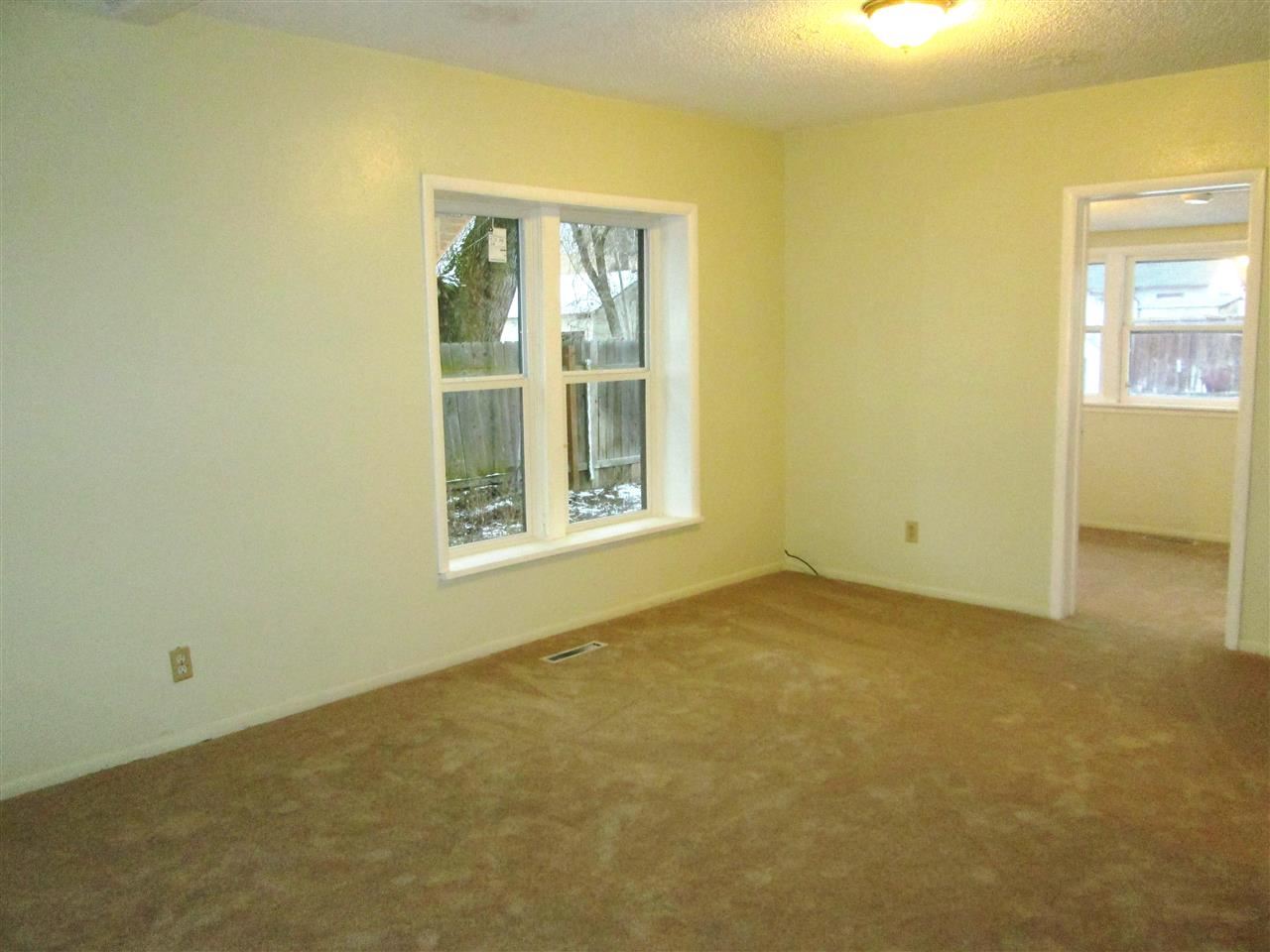 1604 E Broad Ave - Photo 9