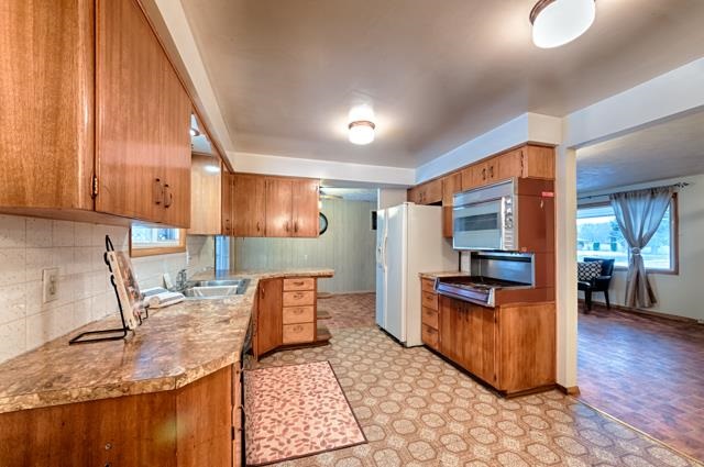 15905 E Heroy Ave - Photo 9