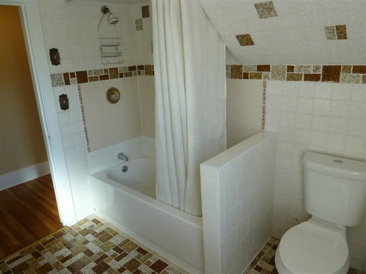 318 G St - Photo 12